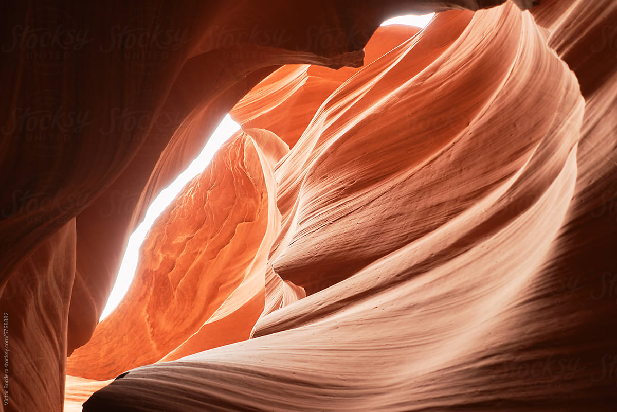 canyon wavy background