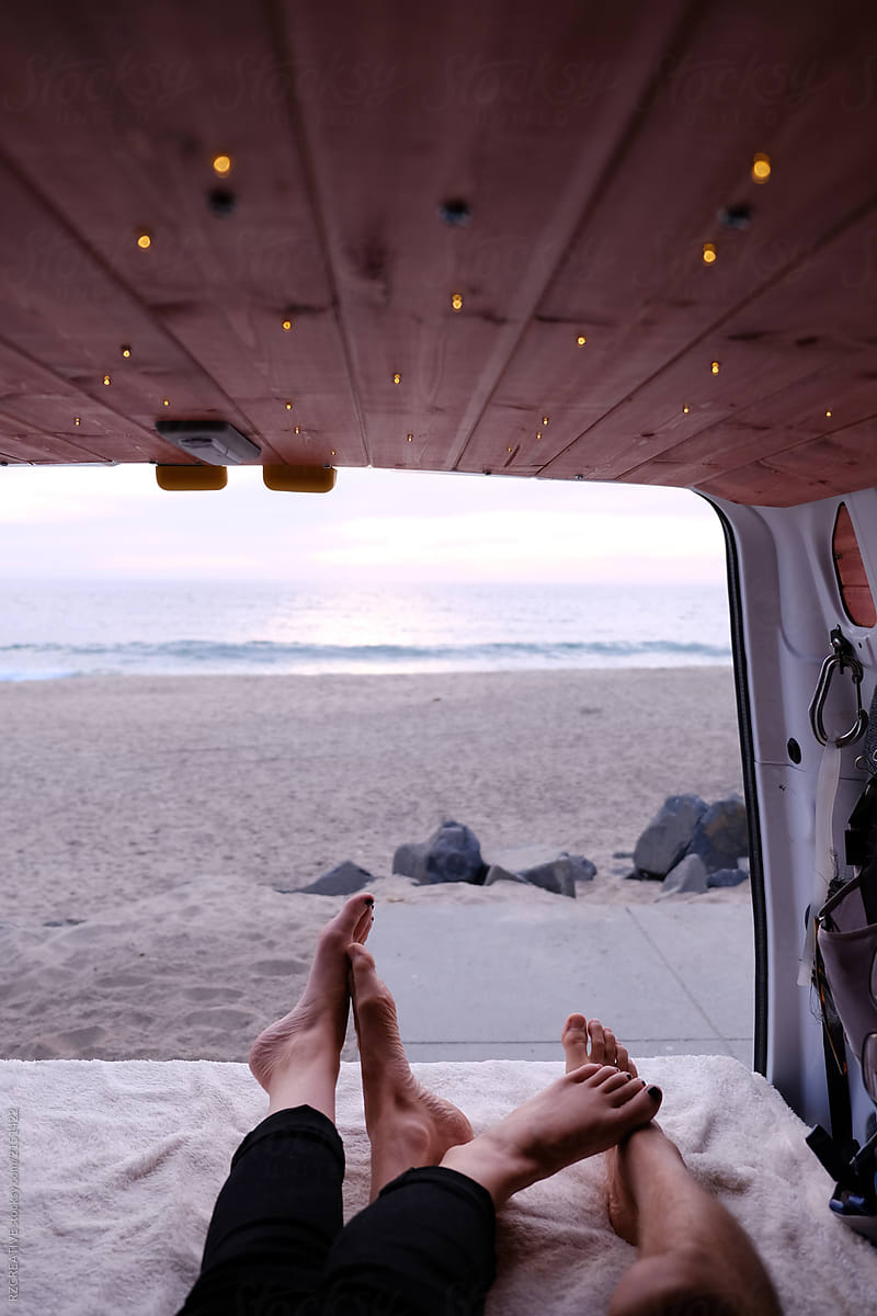 Couple Enjoying Van Life Lifestyle On The Beach Porrzcreative