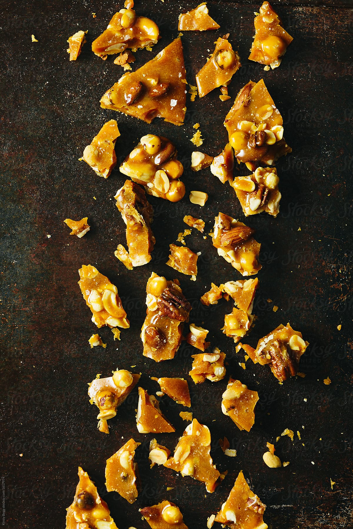 Salted caramel nut brittle confectionery pieces