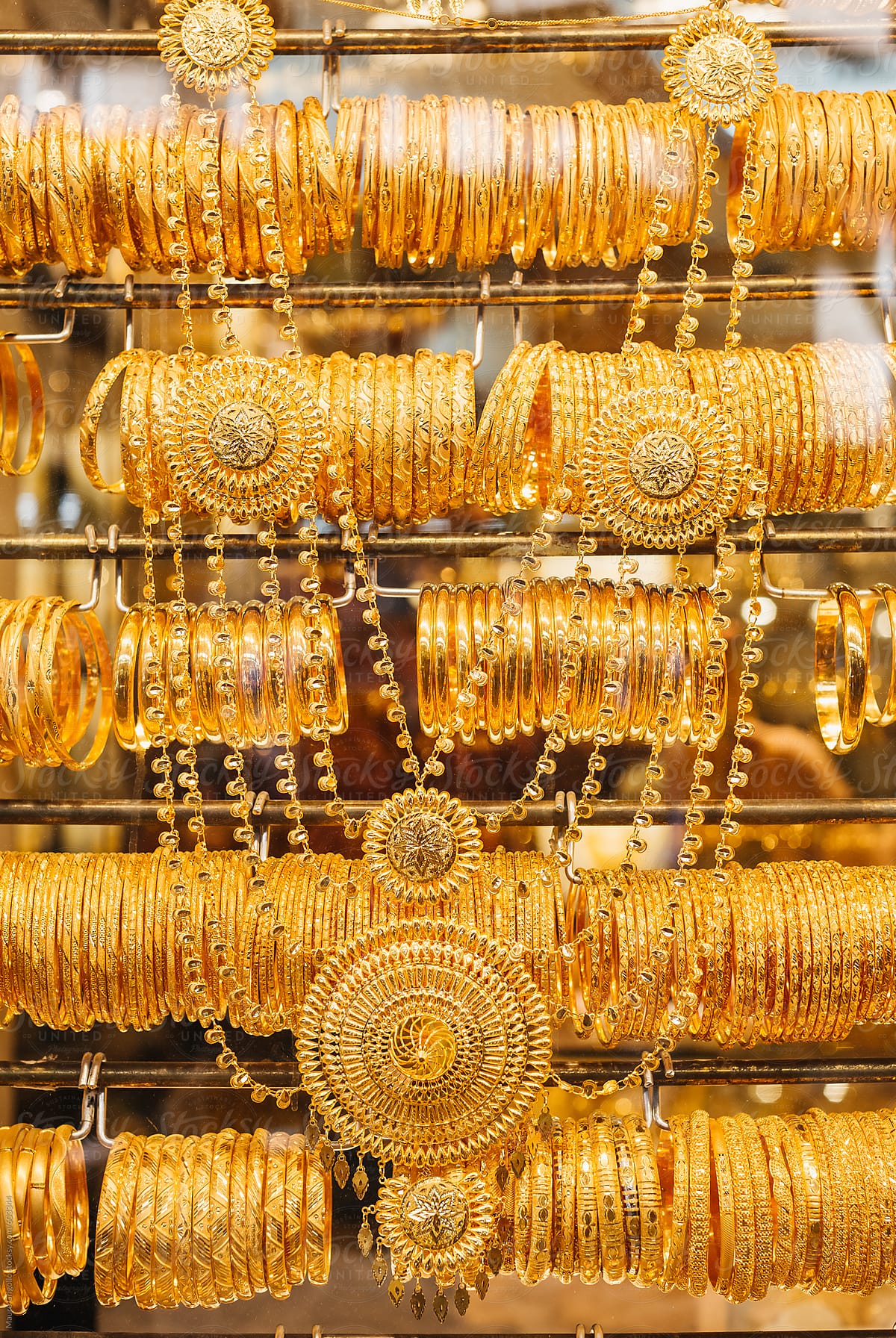 Golden Jewelry Shop