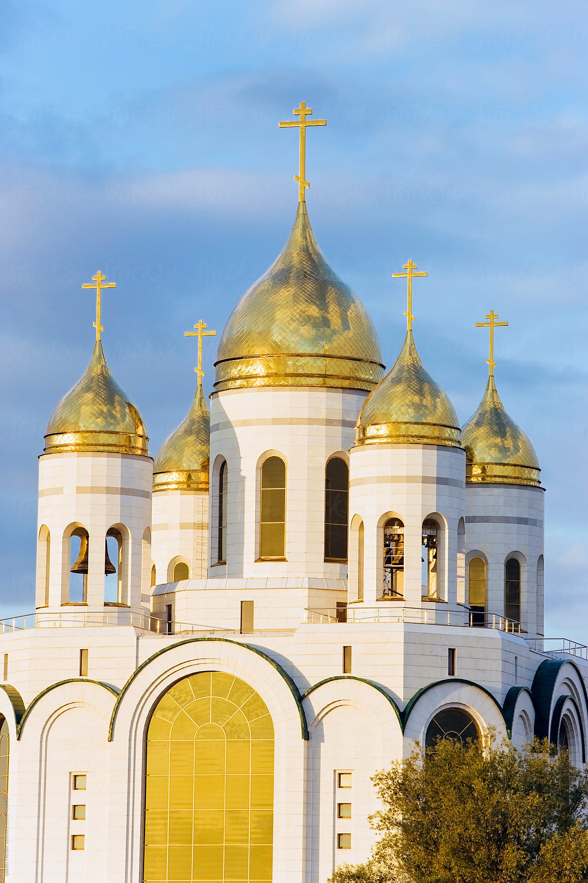 Russia, Kaliningrad, Ploshchad Pobedy (Pobedy Square), Cathedral of Christ the Saviour