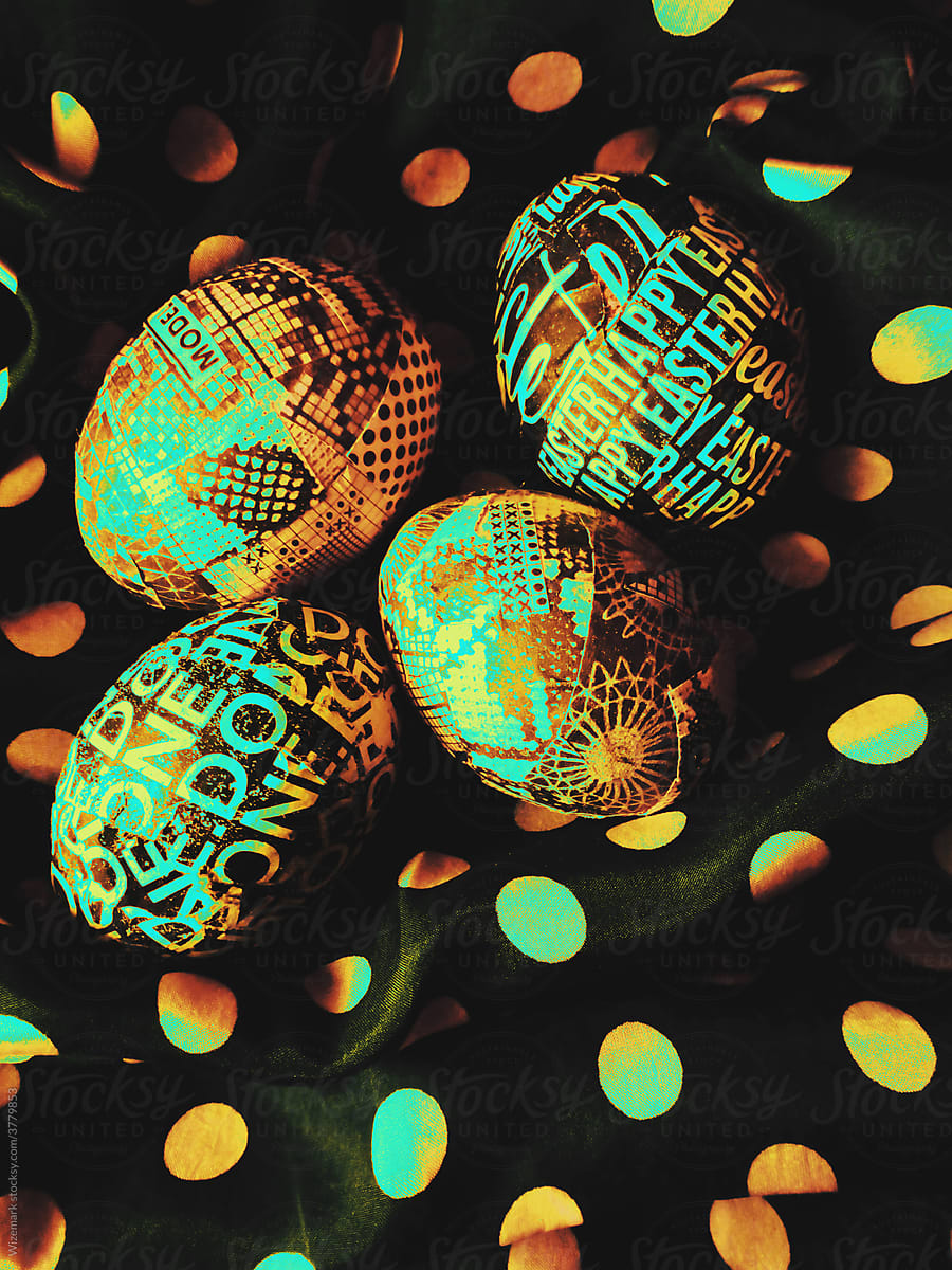 4 Custom, colorful and vibrant DIY Easter eggs