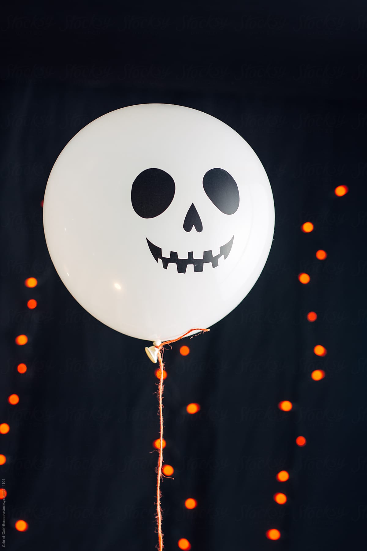 Spooky ghost Halloween balloon