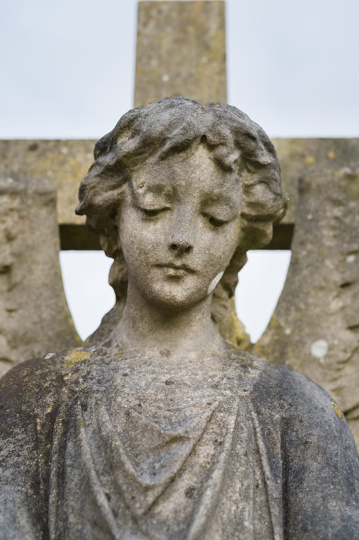 old weeping angel statue
