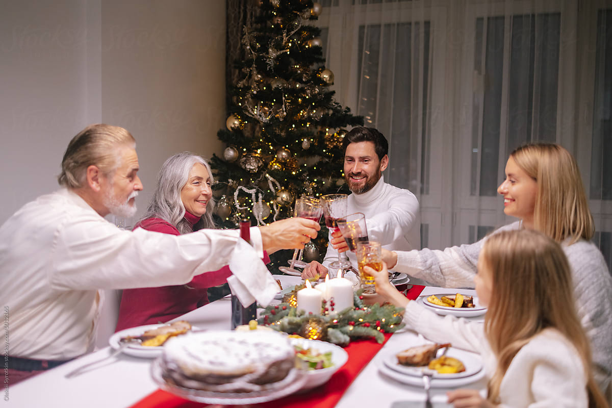 Gathering, family, Christmas, dinner, toasting, smile, together,
