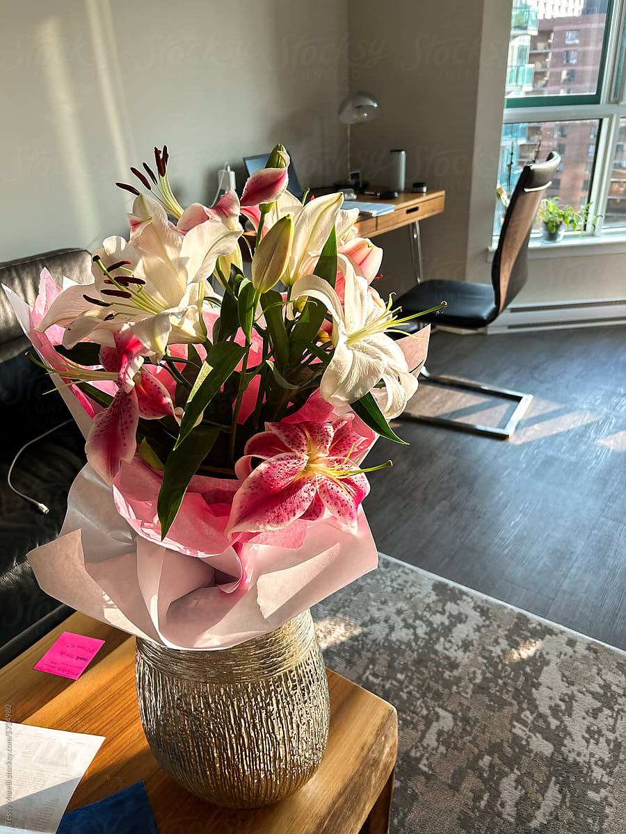UGC Flower delivery at the office