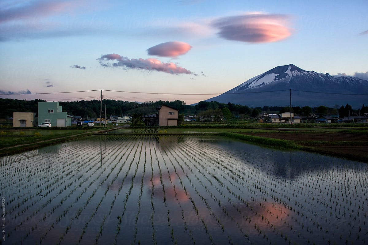 UFO like lenticular clouds near Mt.Iwate