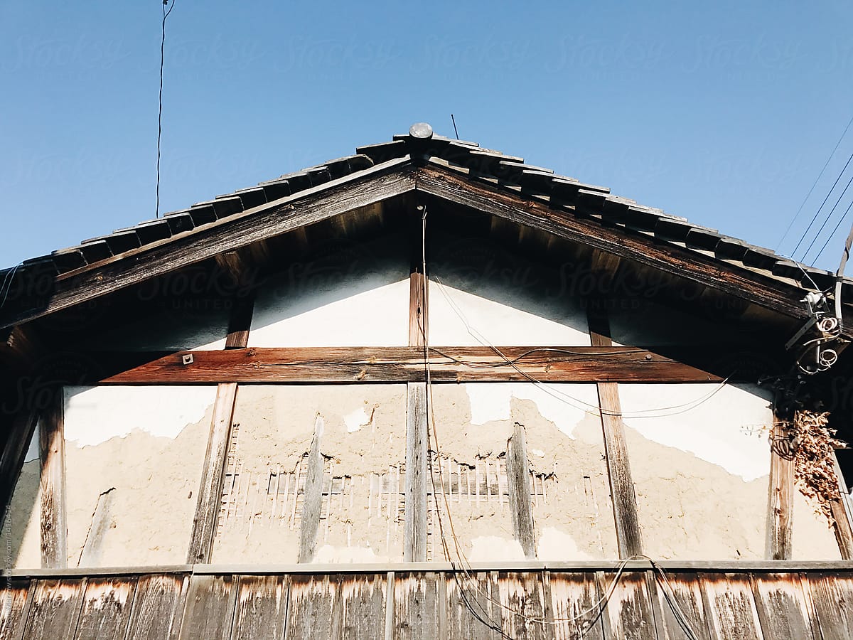 exterior of japanese traditional earthen homes built long ago