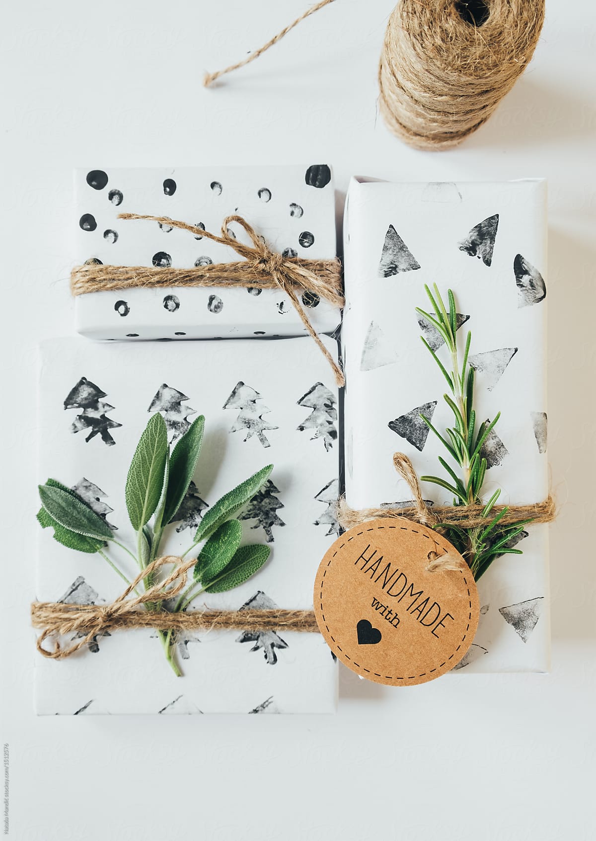 Christmas gifts with diy geometric stamps