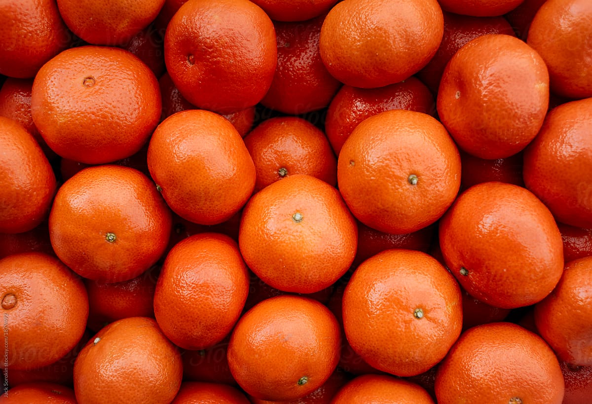 Oranges for sale in market