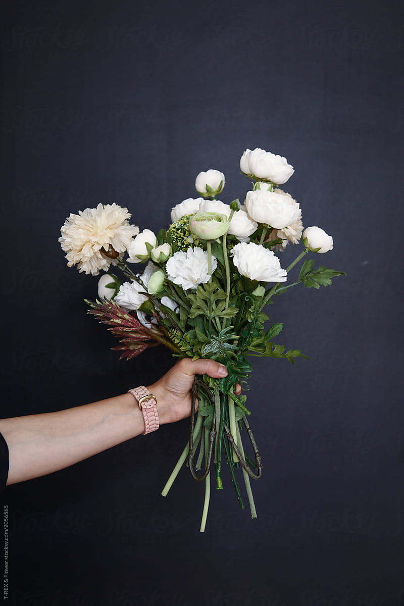 Hand with white bunch