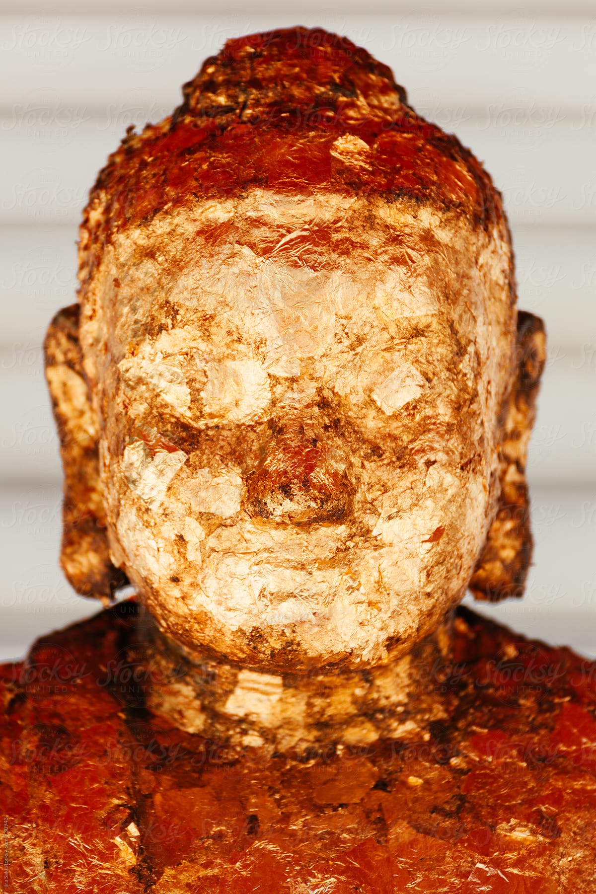 sculpture of buddha