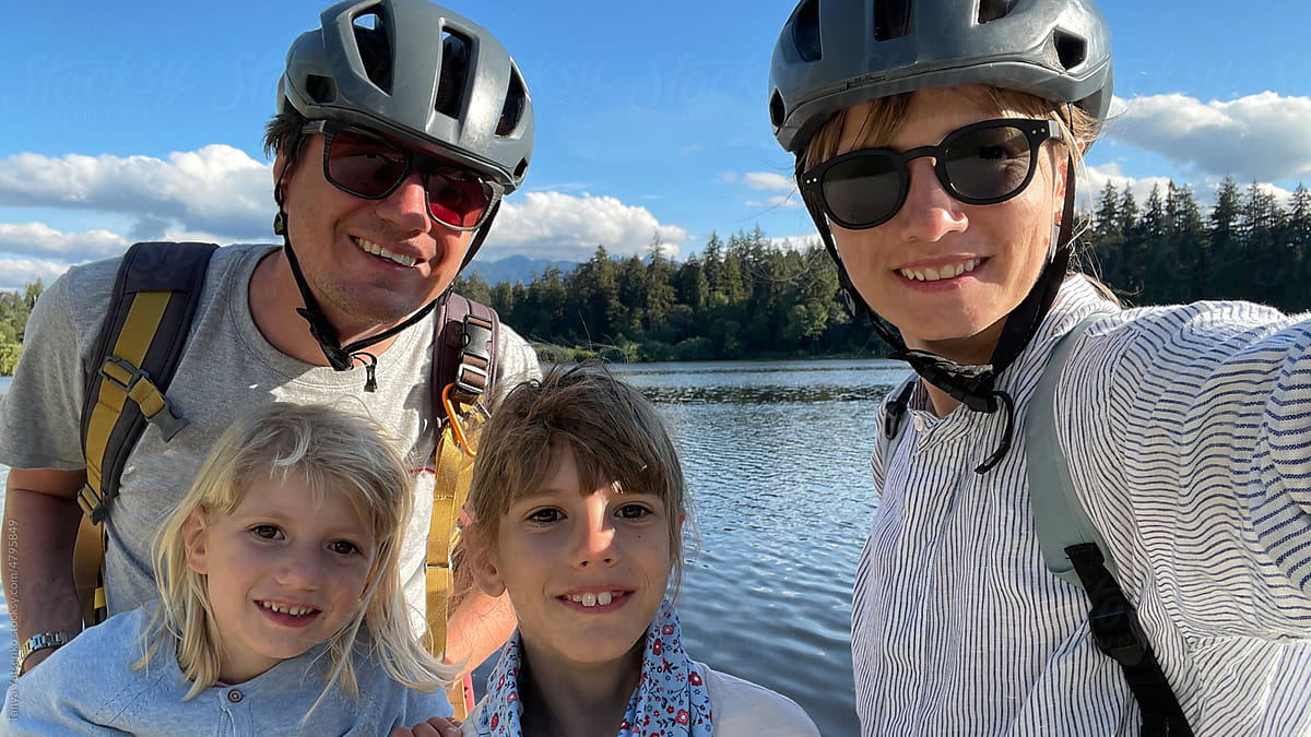 Selfie of the family in Vancouver park