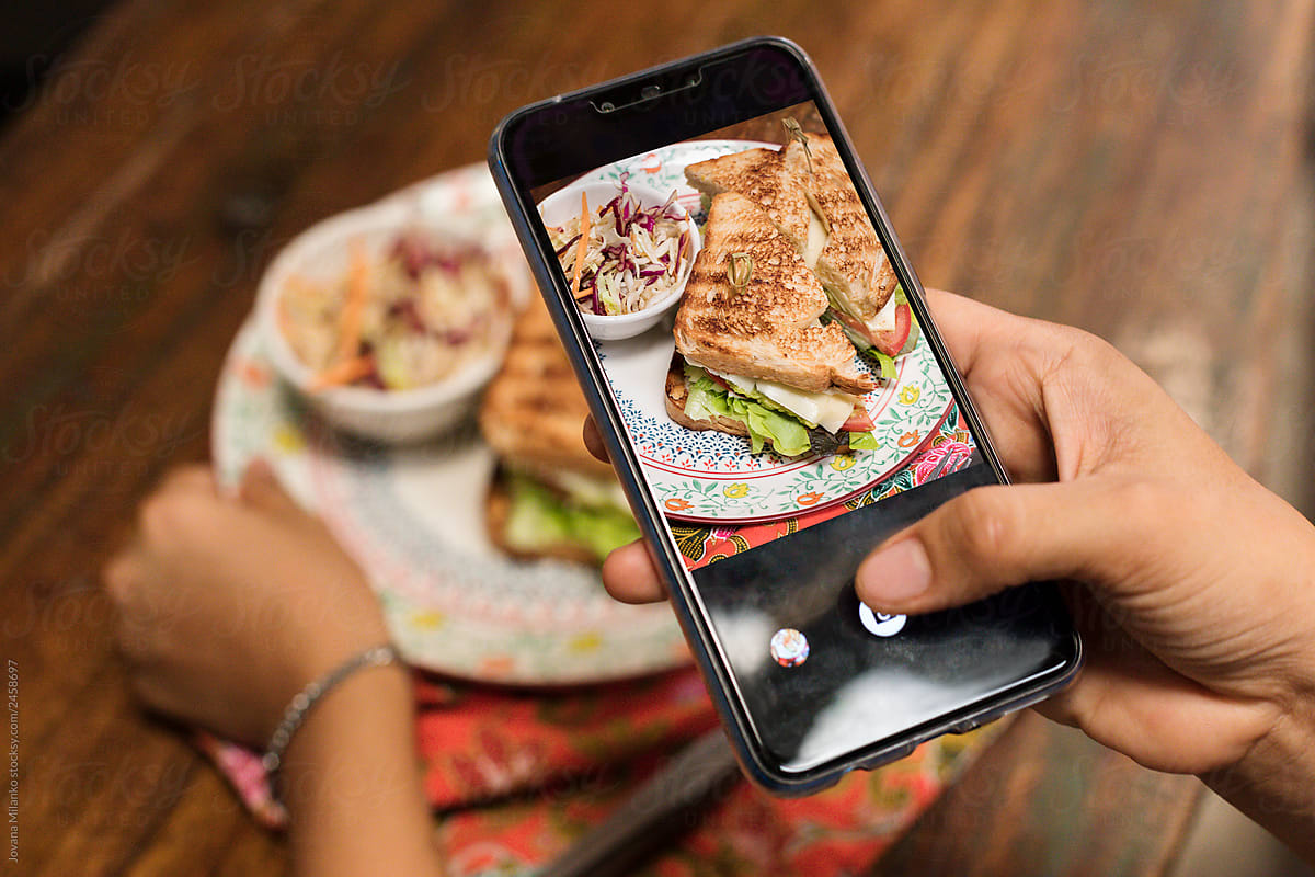 Food photography for social media