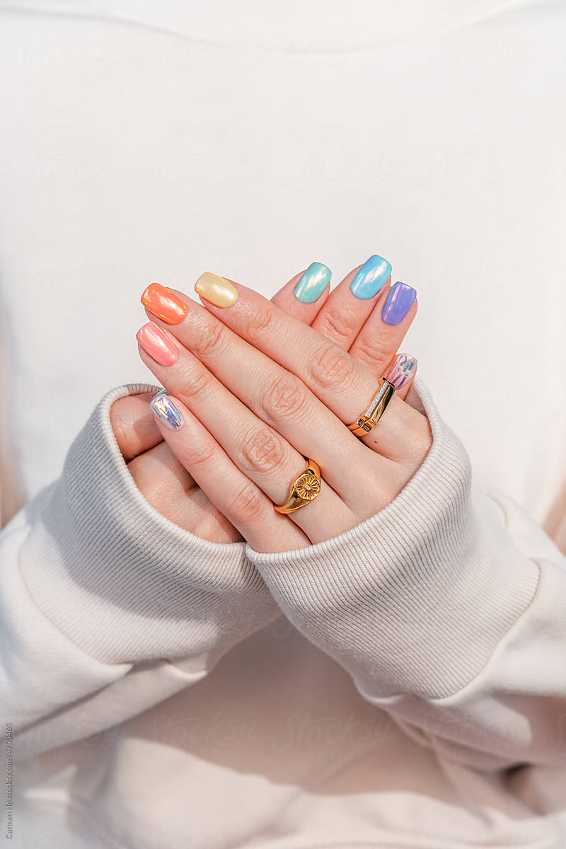 Rainbow iridescent manicure