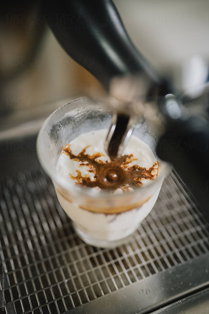 Dirty coffee by the espresso machine