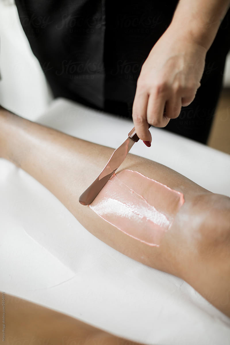 leg hair removal with wax