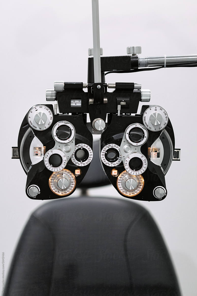 Eyewear: Phoropter Eye Exam Equipment