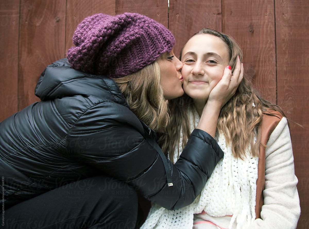 Mom Kissing Her Daughter By Carolyn Lagattuta Daughter Relationship