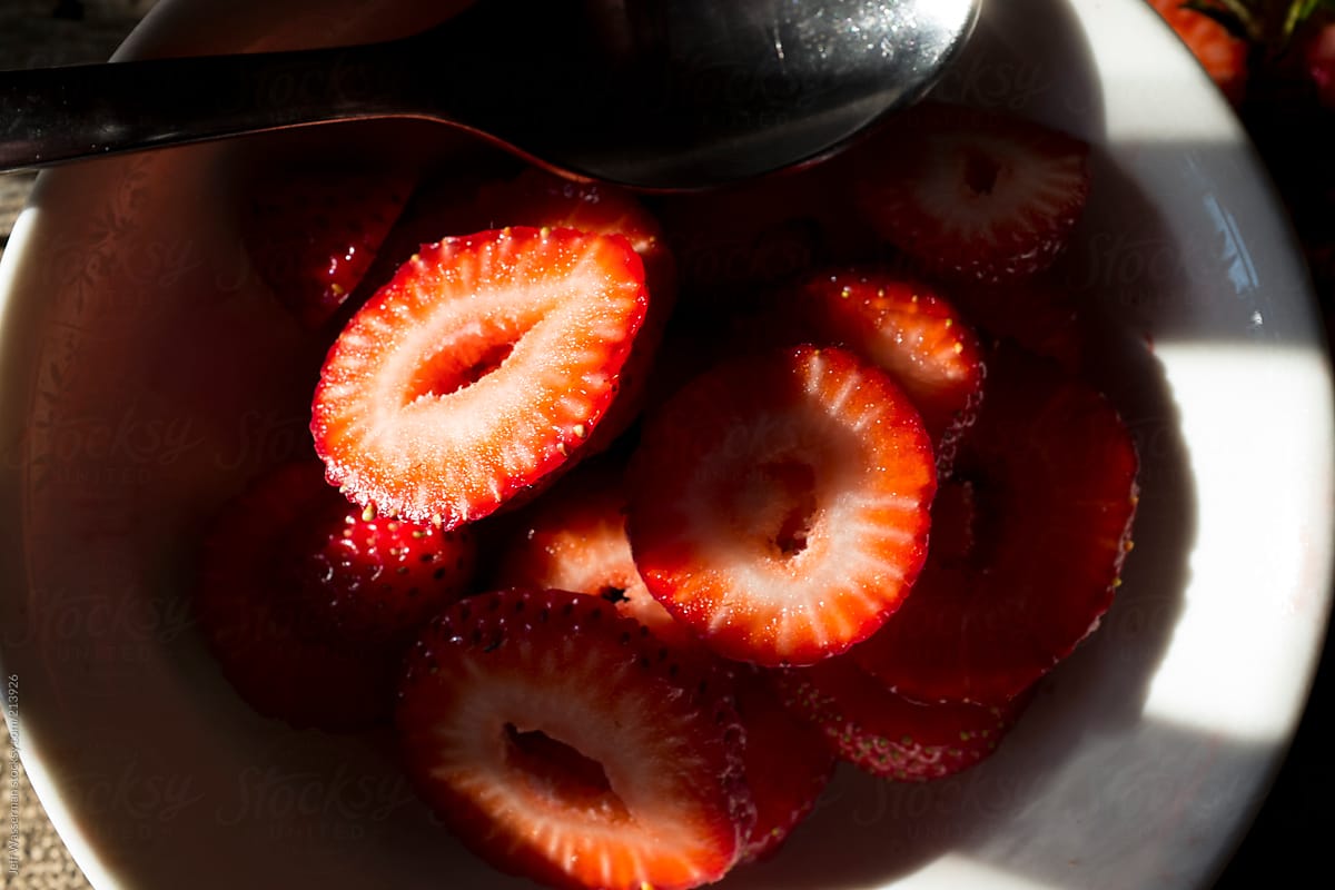Close Image of Organic Strawberries