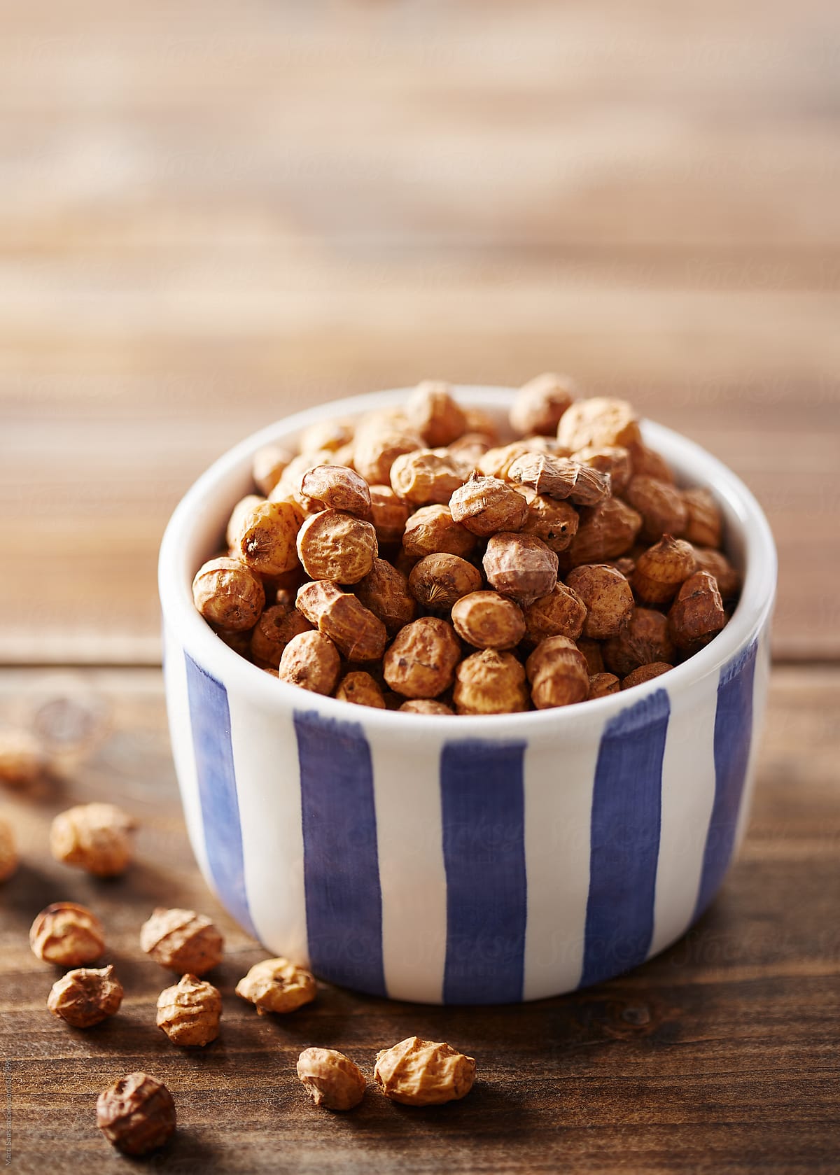 Tiger nuts in a bowl