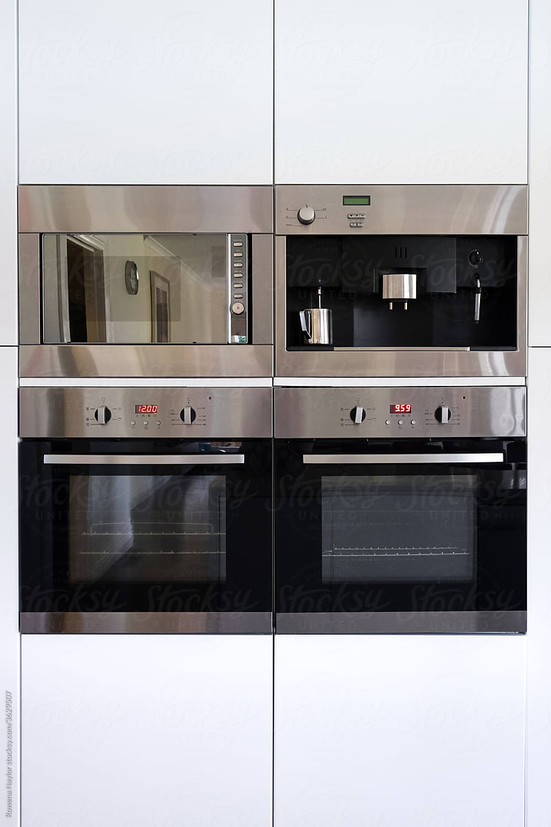 Integrated ovens and appliances