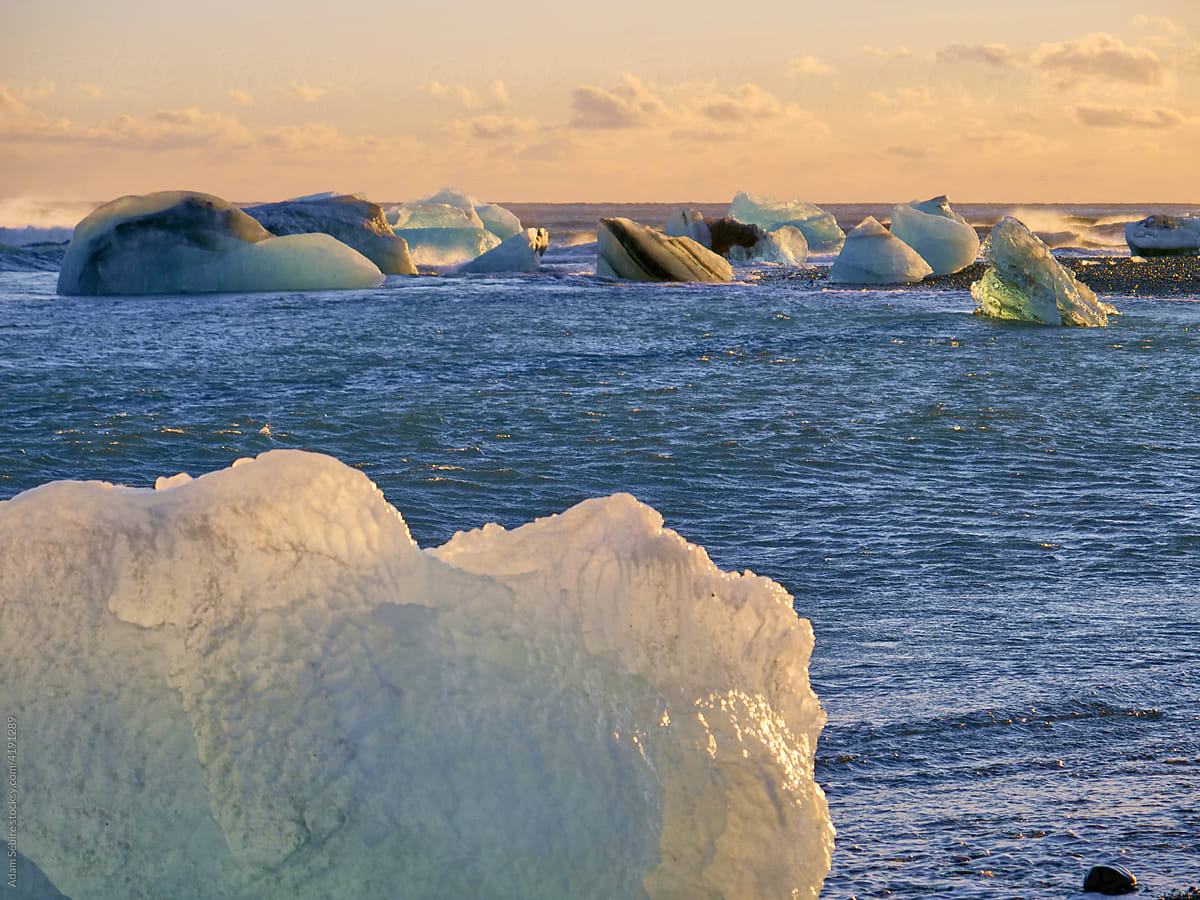 Colorful pattern icebergs melt in Arctic warming climate