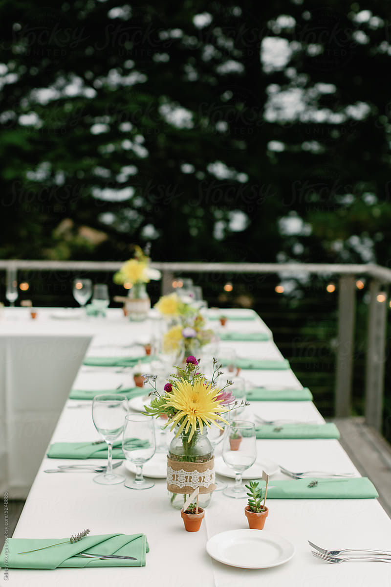 Simple Wedding Tables-cape