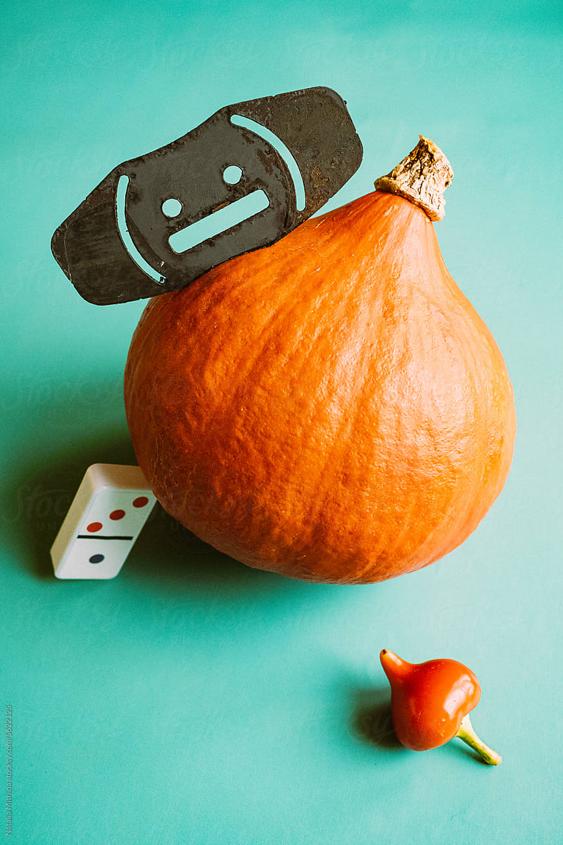 Pumpkin and mini pepper.