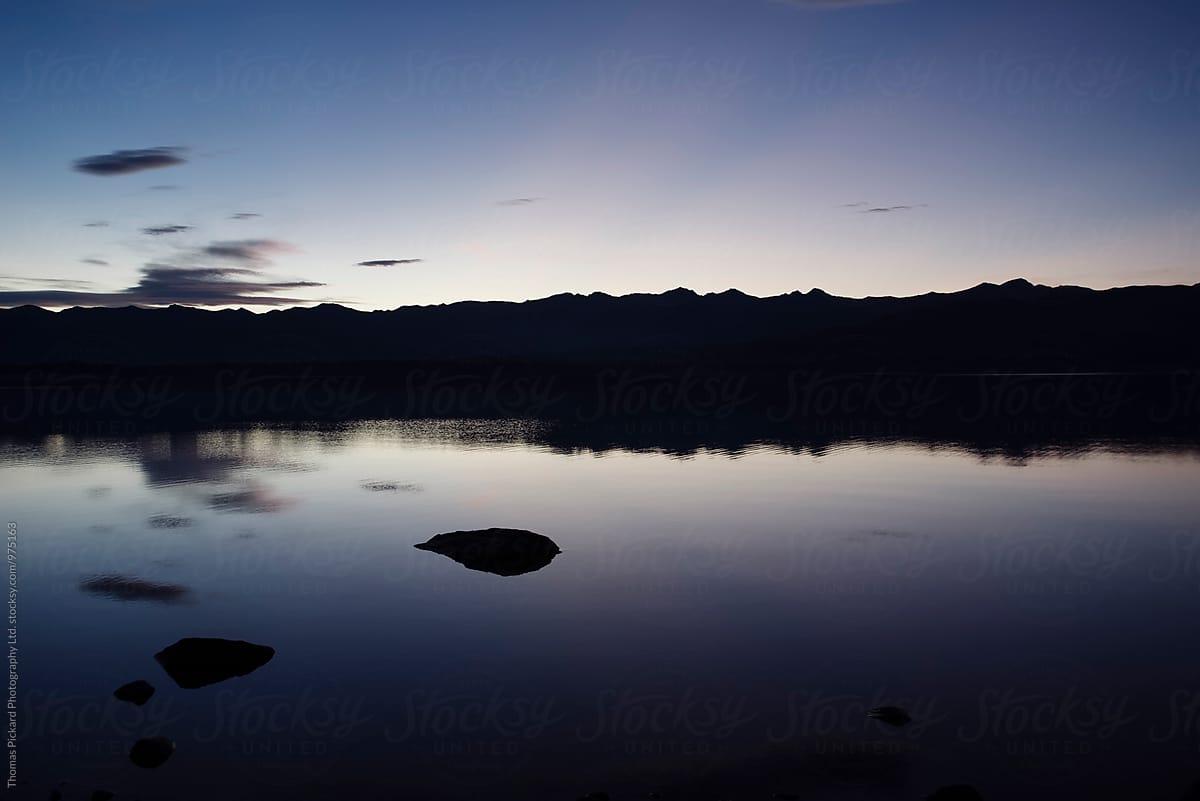 Twilight over Lake Pukaki, near Aoraki / Mt Cook National Park, New Zealand.