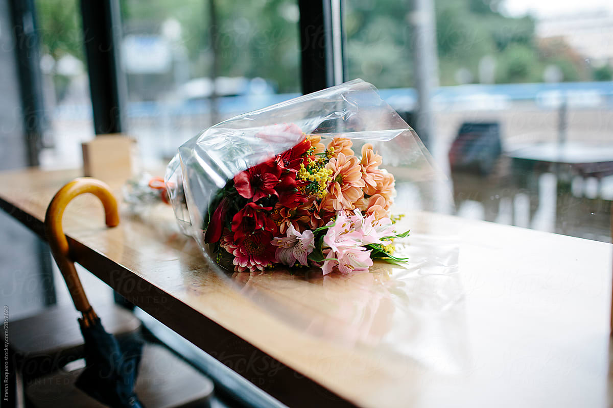 Flower bouquet on a coffee shop table