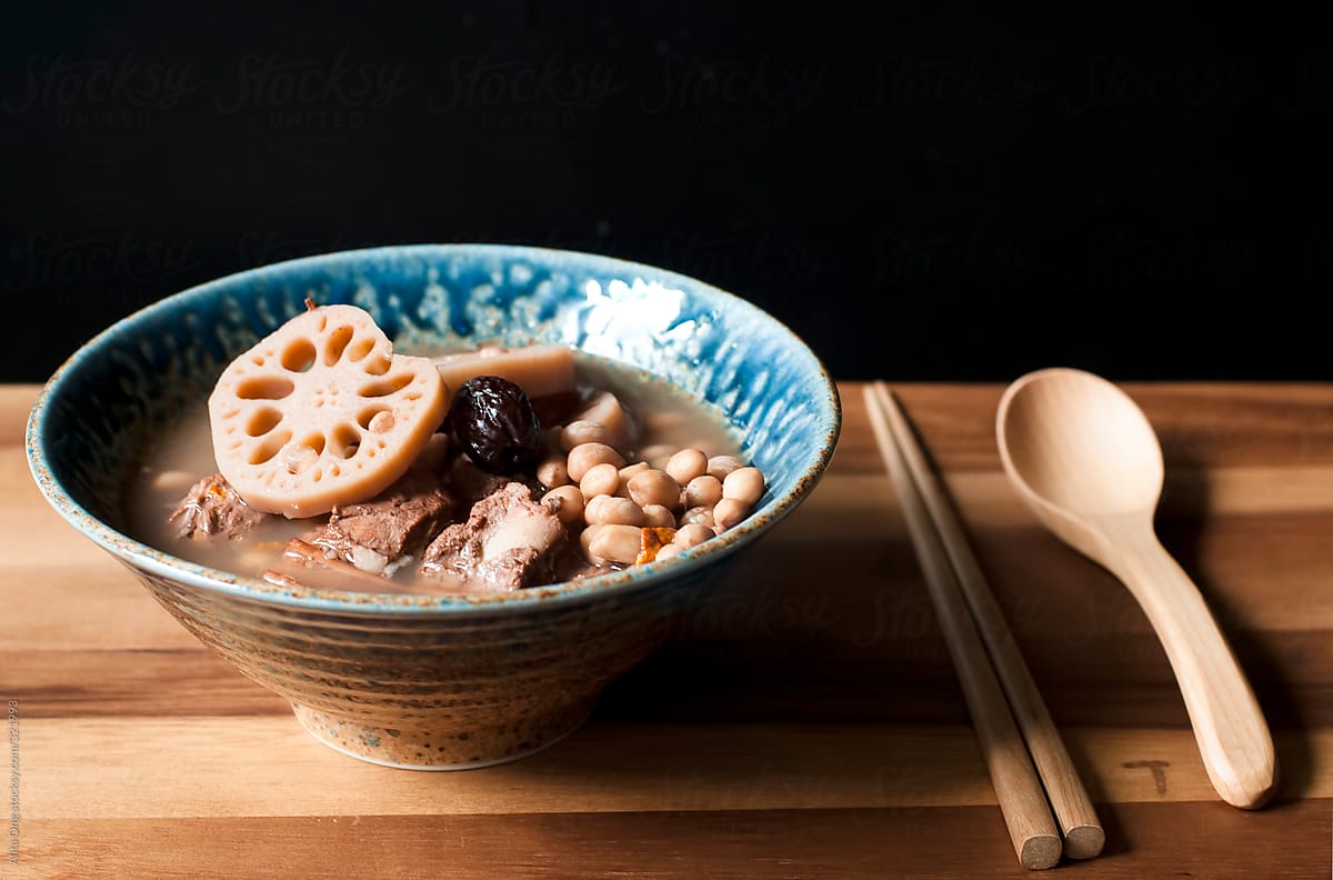 Lotus Root Soup with Peanuts, Pork Ribs and Red Dates