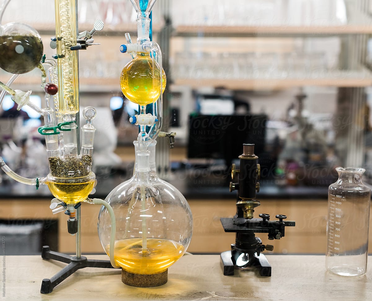 Beer brewing chemistry process display in lab