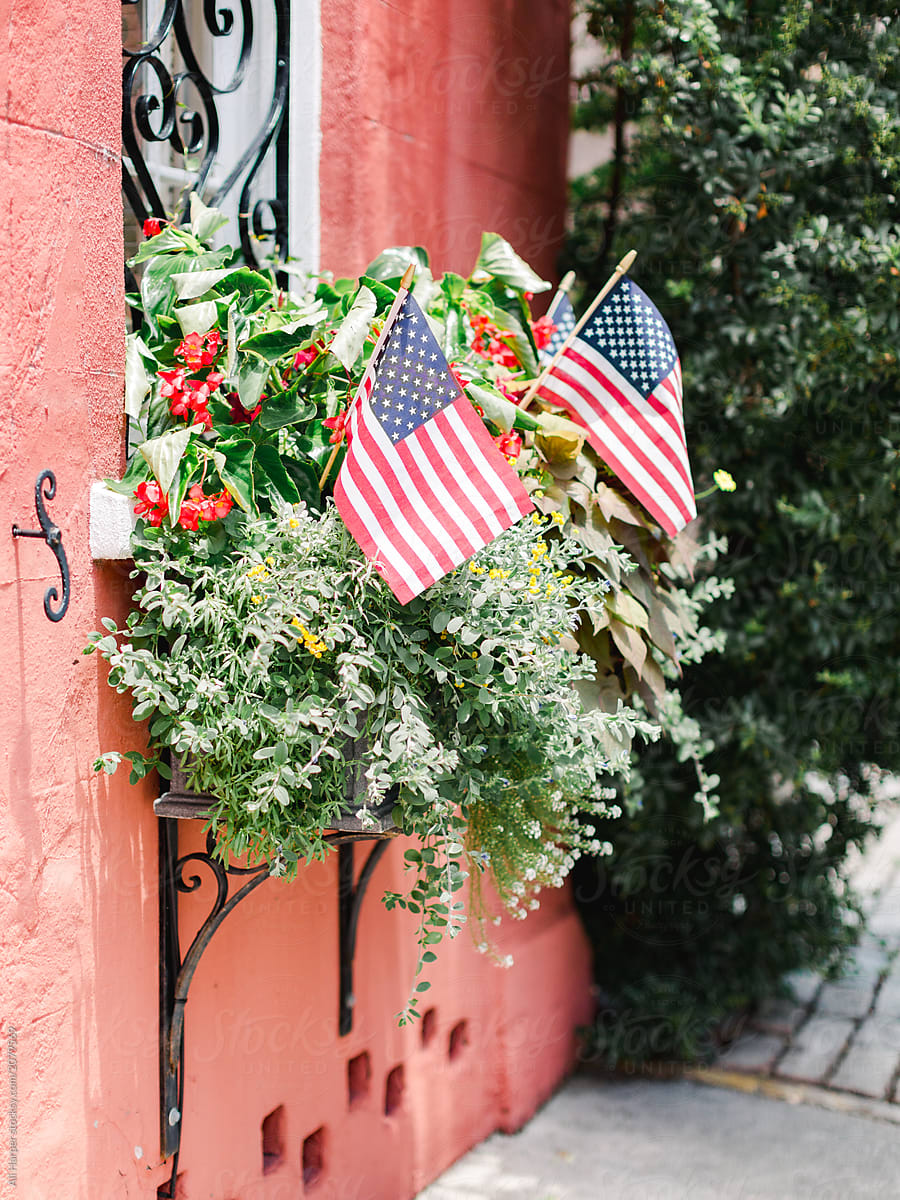 Window boxes with American Flags in Charleston