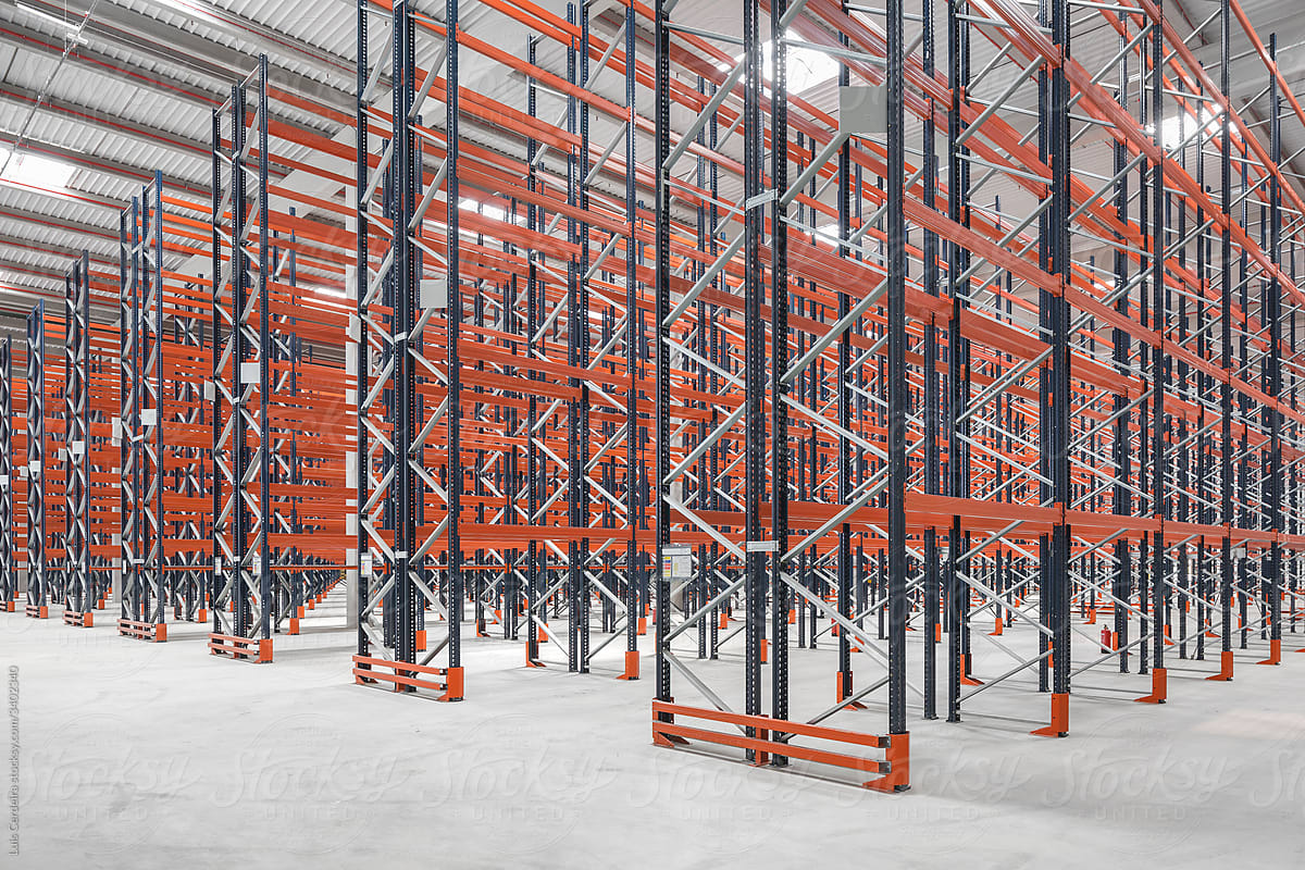 New empty industrial warehouse