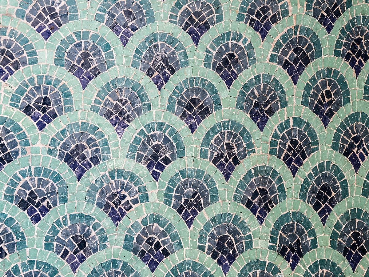 Green and blue tiles in round pattern