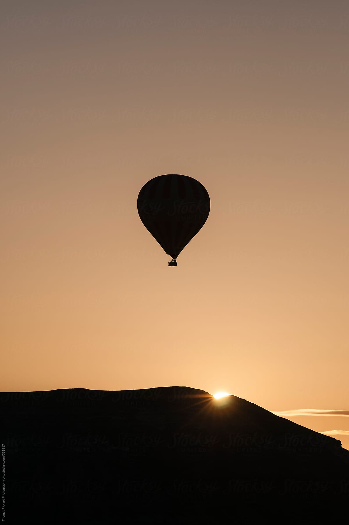 Hot air ballooning, sunrise, Goreme, Cappadocia, Turkey.