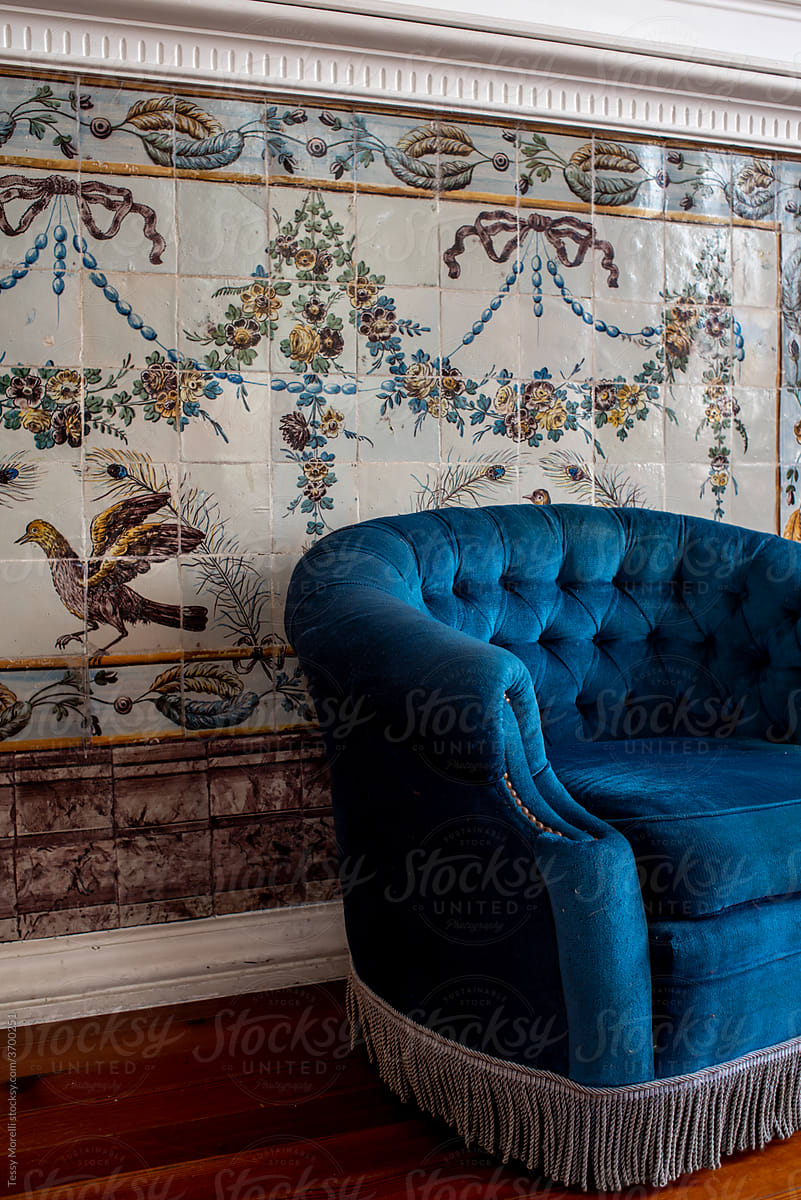 Portuguese tiles, the traditional azulejos in interiors.