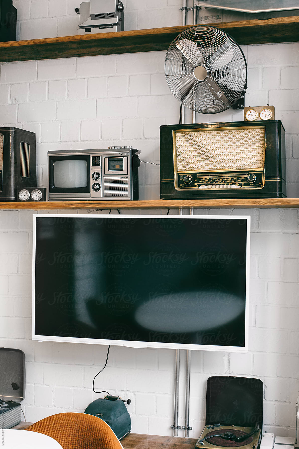 Retro Radios and Flatscreen TV Display
