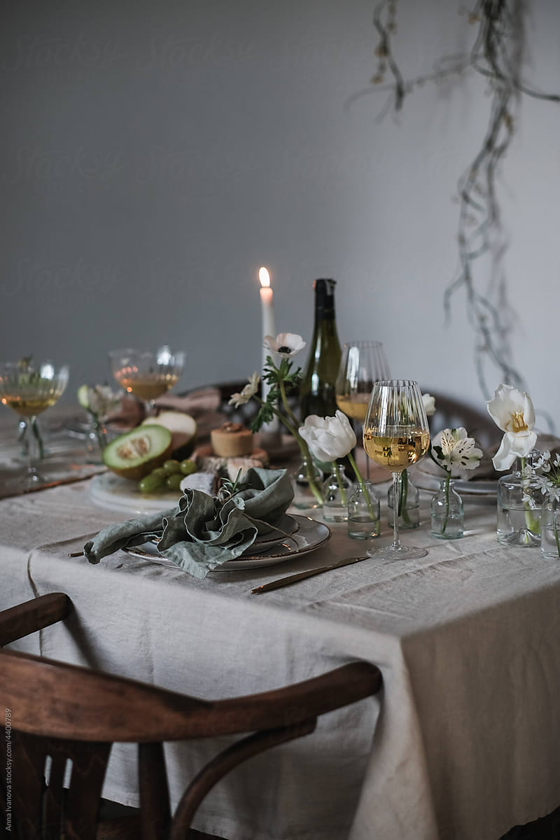 Table serving set for gathering