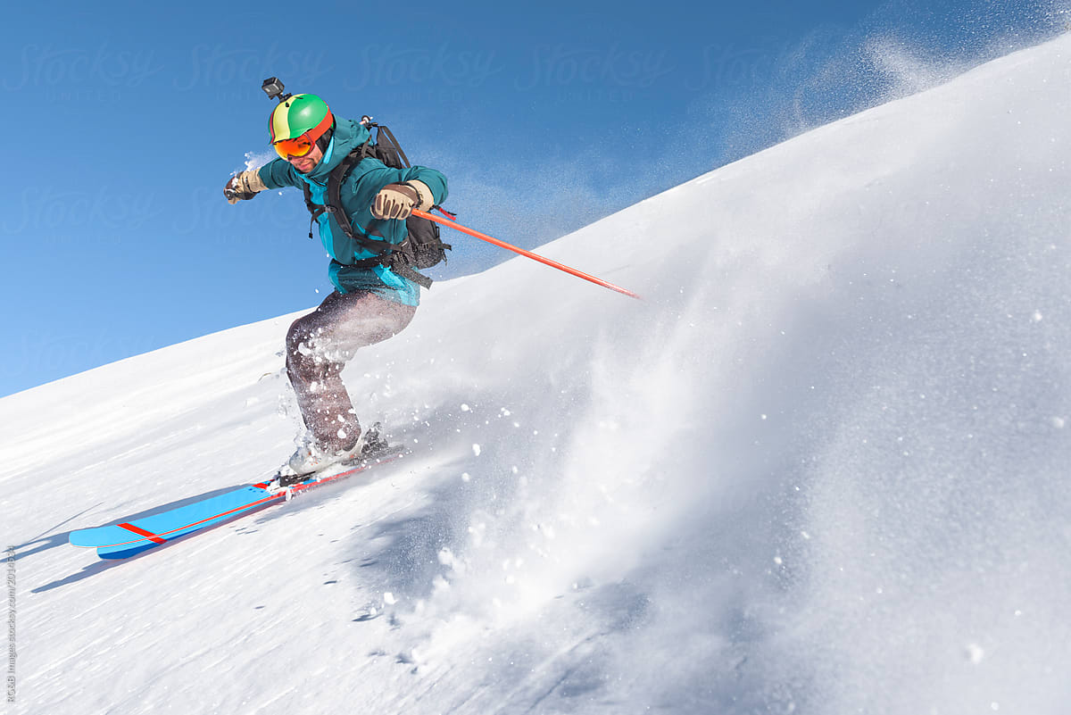 neerhalen zout De slaapkamer schoonmaken Freeride Skier On Fresh Powder Snow by Ibex.media