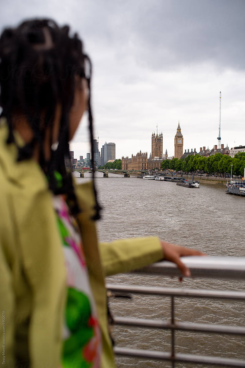 Traveler in London looking at Big Ben landmark