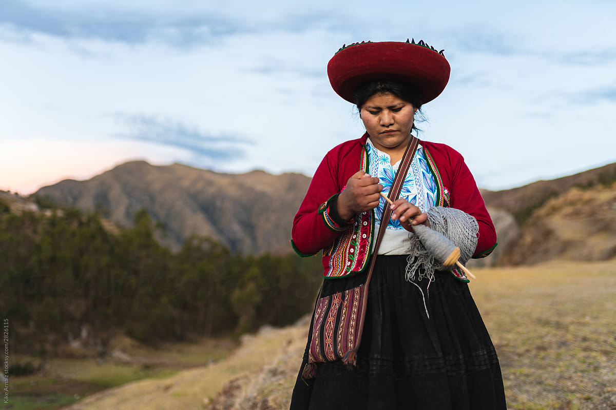 Peruvian weaver in traditional clothes
