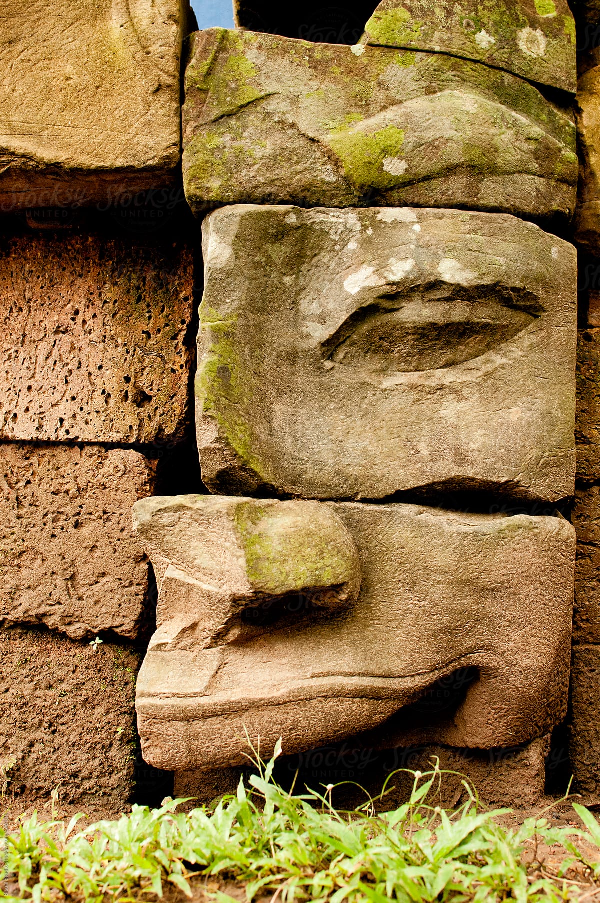 Face in ruins in Angkor