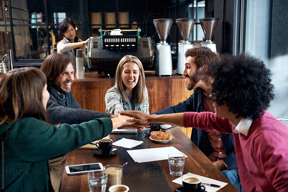 teamwork brainstorm cafe