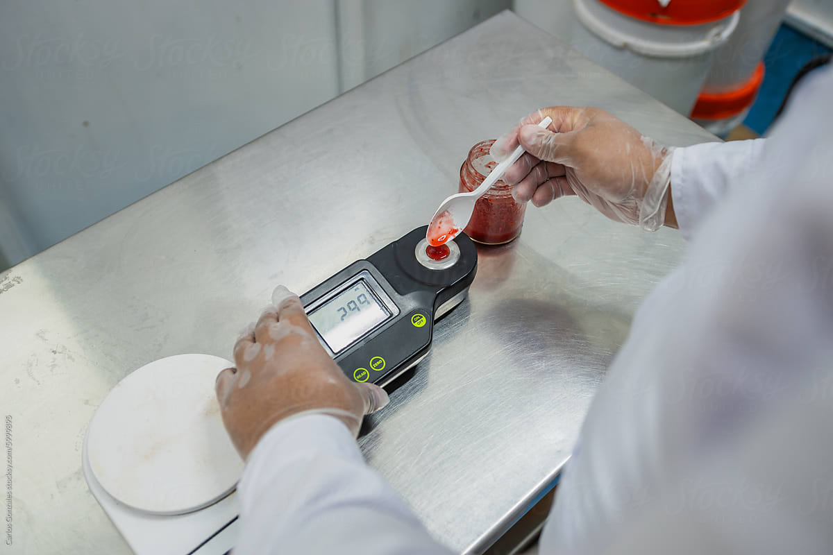Using Digital Refractometer Food Technology
