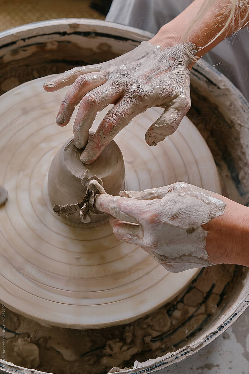 The process of sculpting a mug