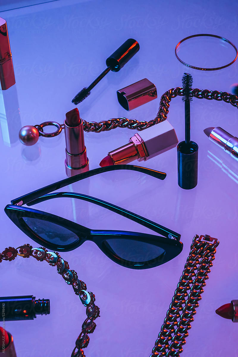 Chains, lipsticks and sunglasses