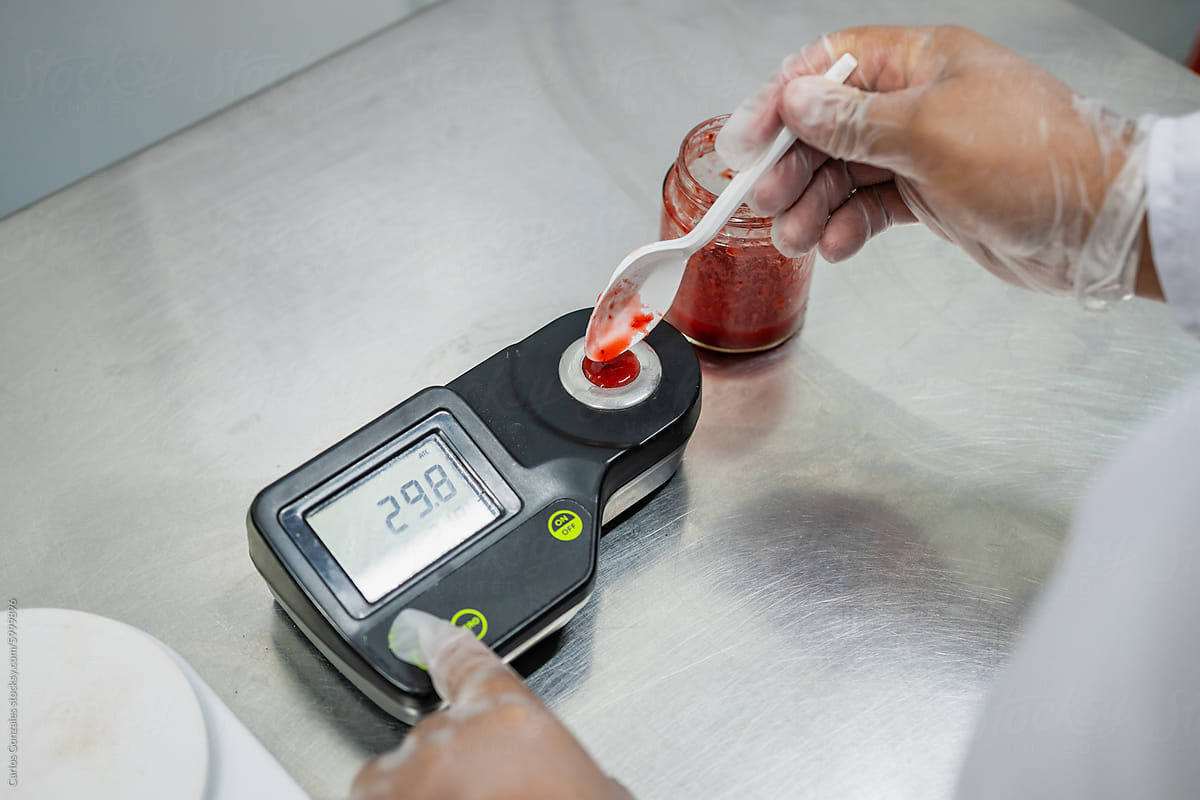 Analysis Food Sample with Refractometer