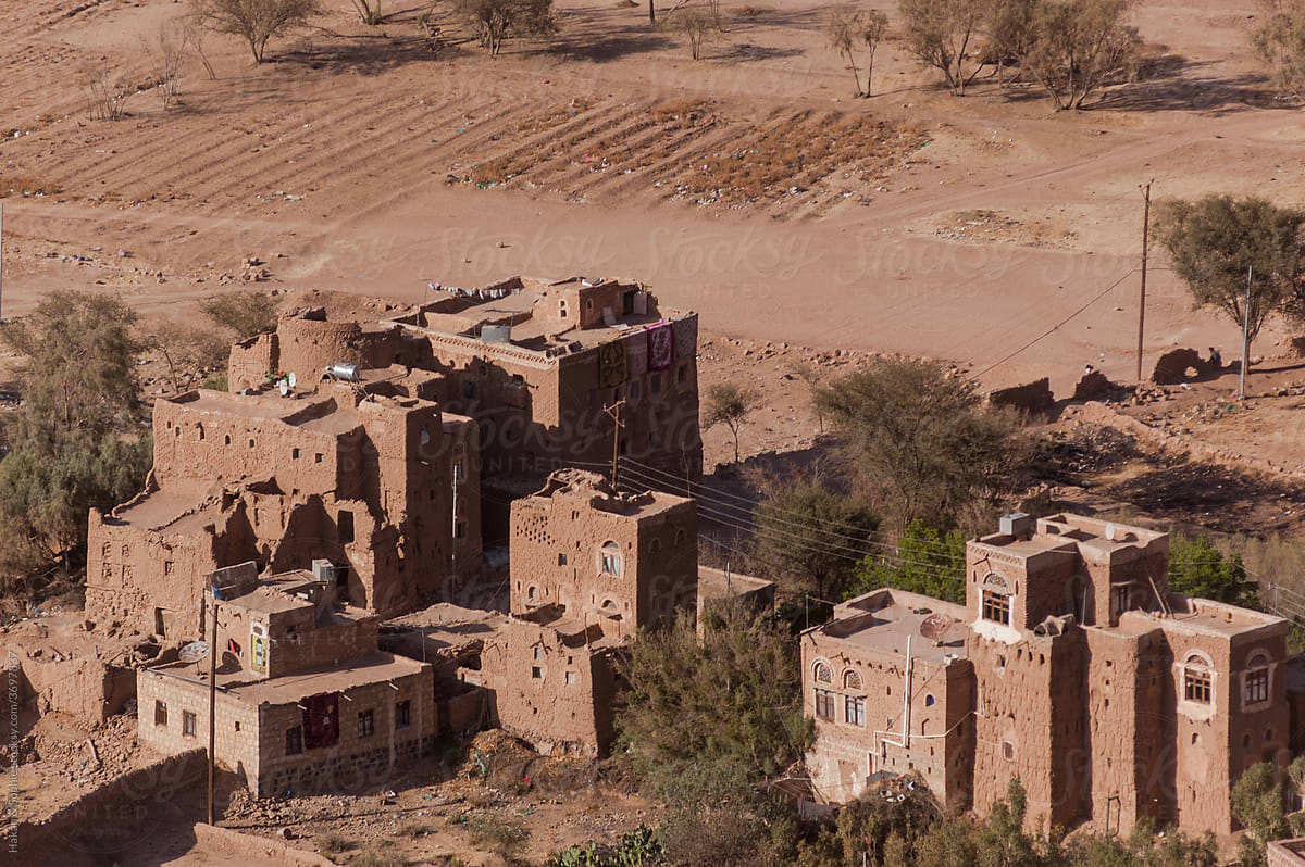 adobe village in the Yemeni deset.